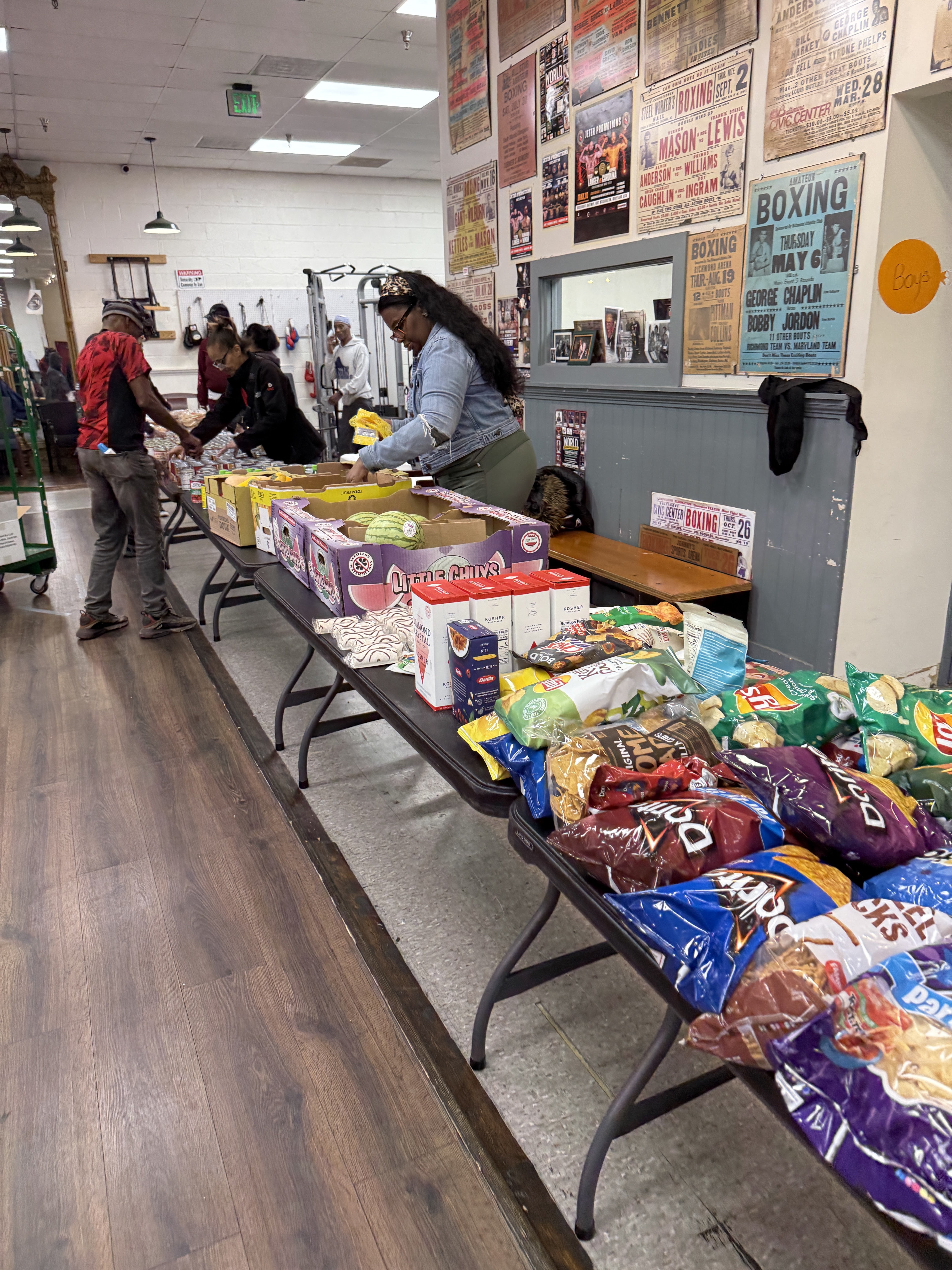 Food Distribution Volunteers